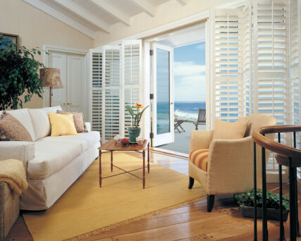 Bi-fold shutters