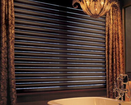 pirouette_powerrisetwoone_bathroom-3